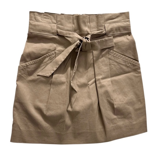 BCBGMaxAzria Dresses & Skirts - Women’s Tan Pleated Lined Belted Mini Skirt ~ Size 0